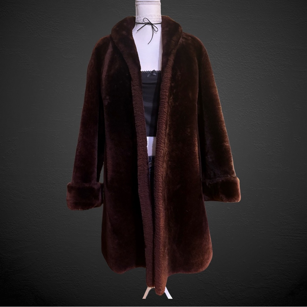 Vintage brown genuine fur coat by merchants furs detroit